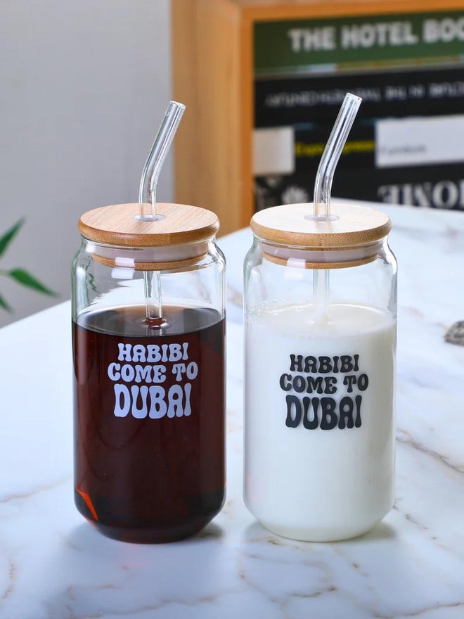 1CHASE Set of 2 -Habibi Come to Dubai Borosilicate Sipper Glasses, 550ml - Image 1